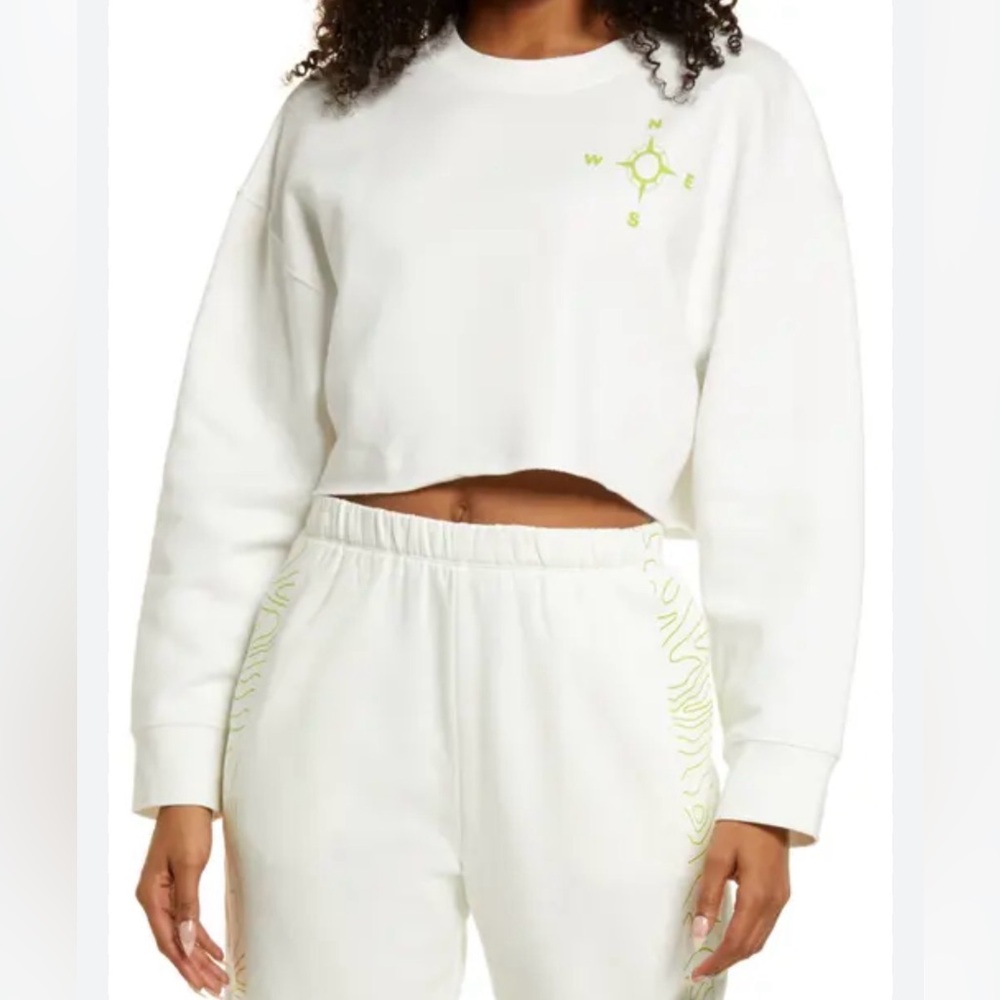 BP White Tee with Green Compass Design Cropped Sweater